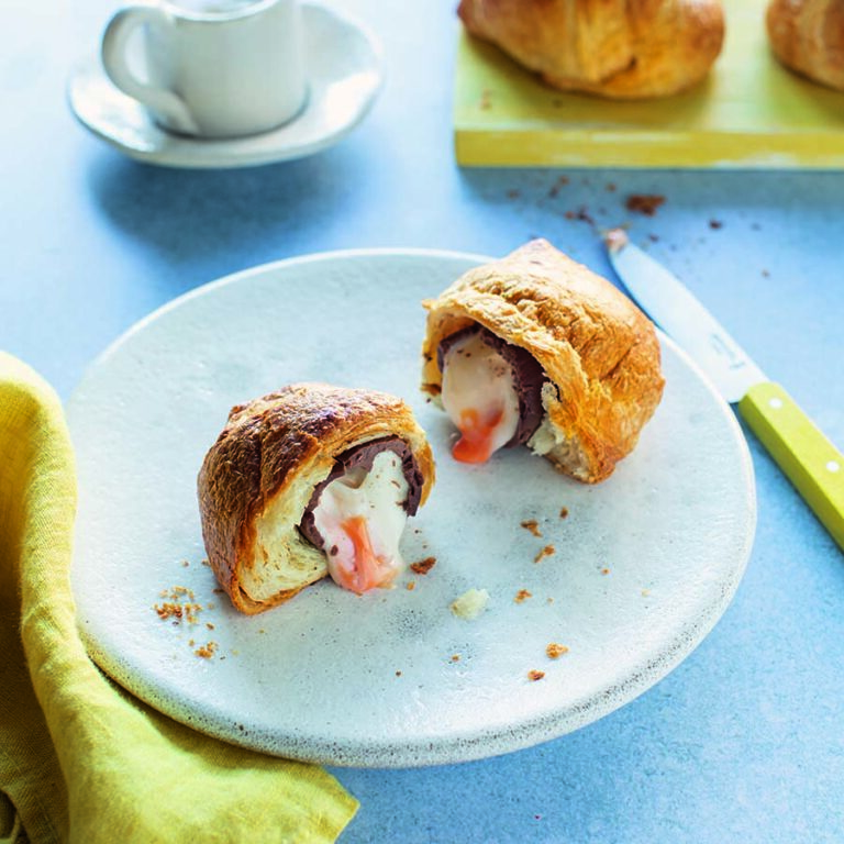 Airfryer Chocolate Egg Croissant Balls