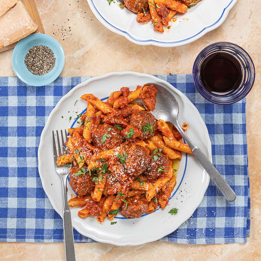 Slow Cooker Meatball & Chorizo Pasta