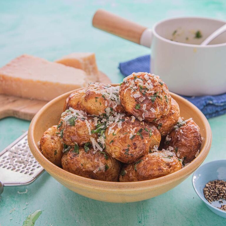 Air Fryer Lazy Garlic Baby Potatoes