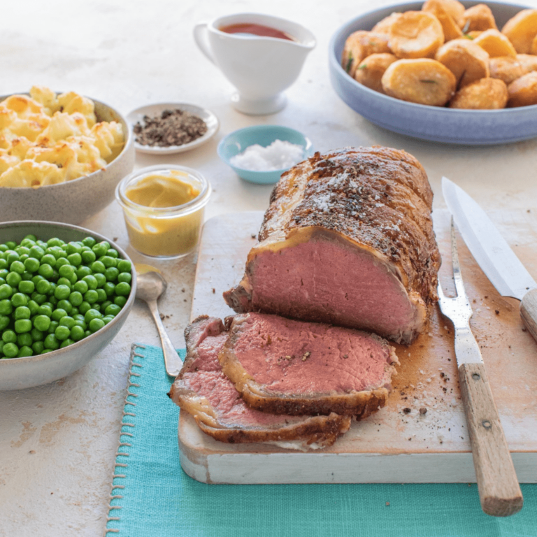 Air Fryer Roast Beef Sandwiches & Peppered Sauce