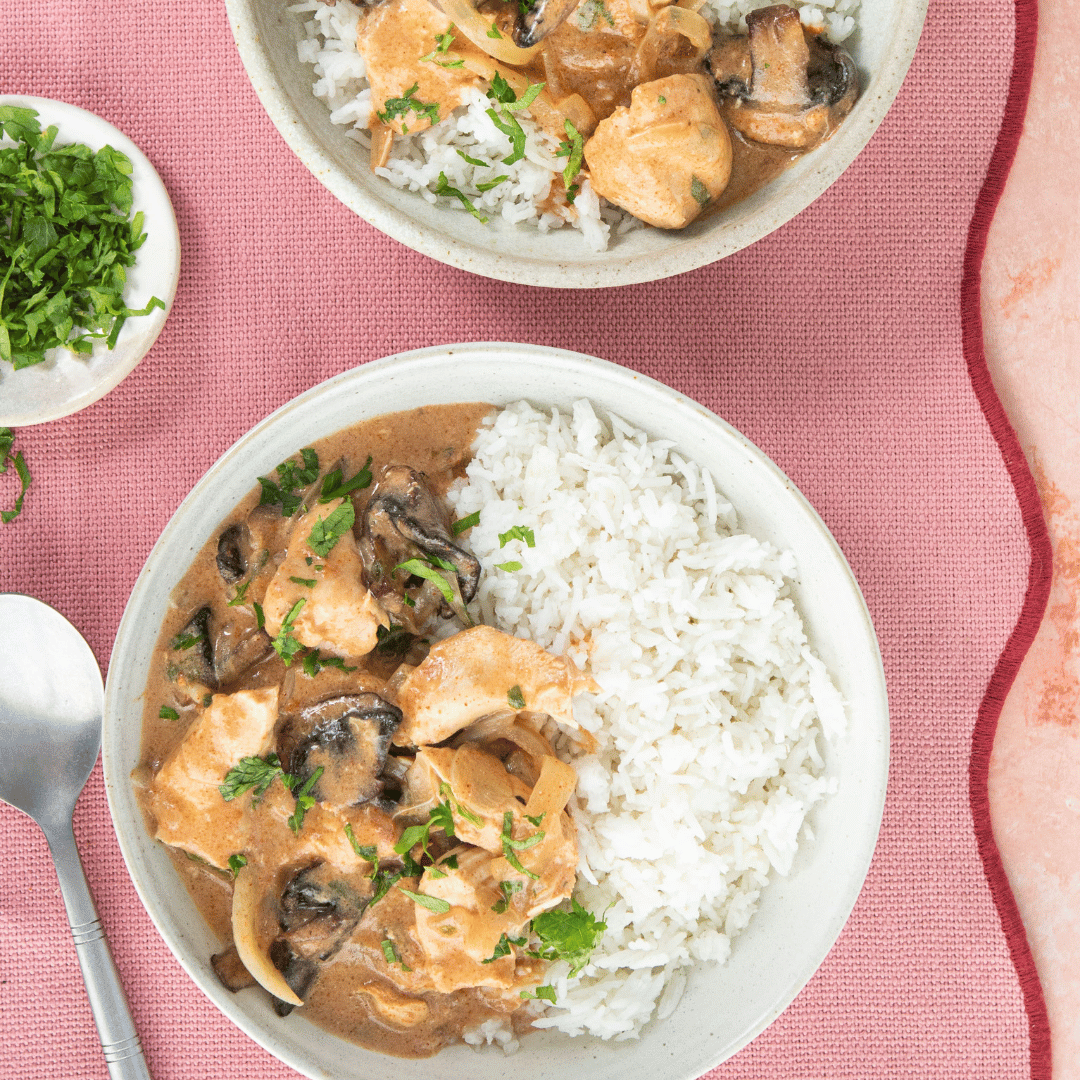 Slow Cooker Chicken Stroganoff