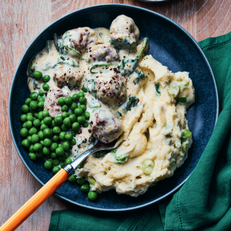 Slow Cooker Winter Sausage Meatballs & Cream