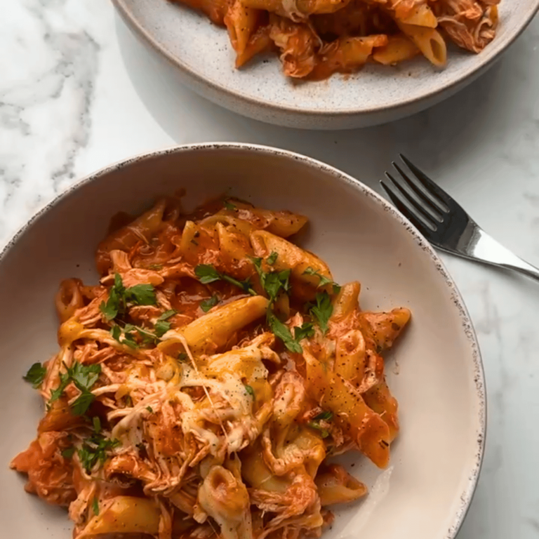 Slow Cooker Creamy Nando’s Pasta